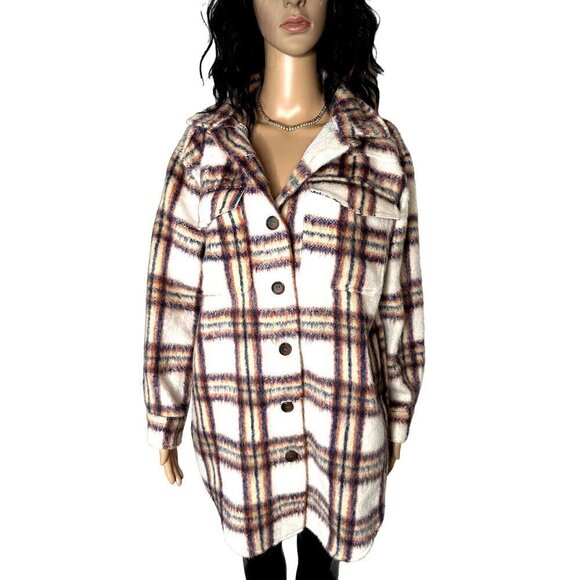 Maurices Plaid Toggle Longline Fuzzy Shacket Size Small - Picture 1 of 8